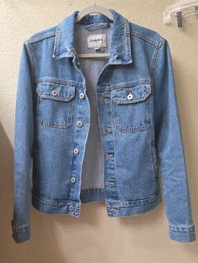 Goodfellow Jean Jacket .. Size Small